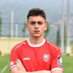 ლაშა მენთეშაშვილი